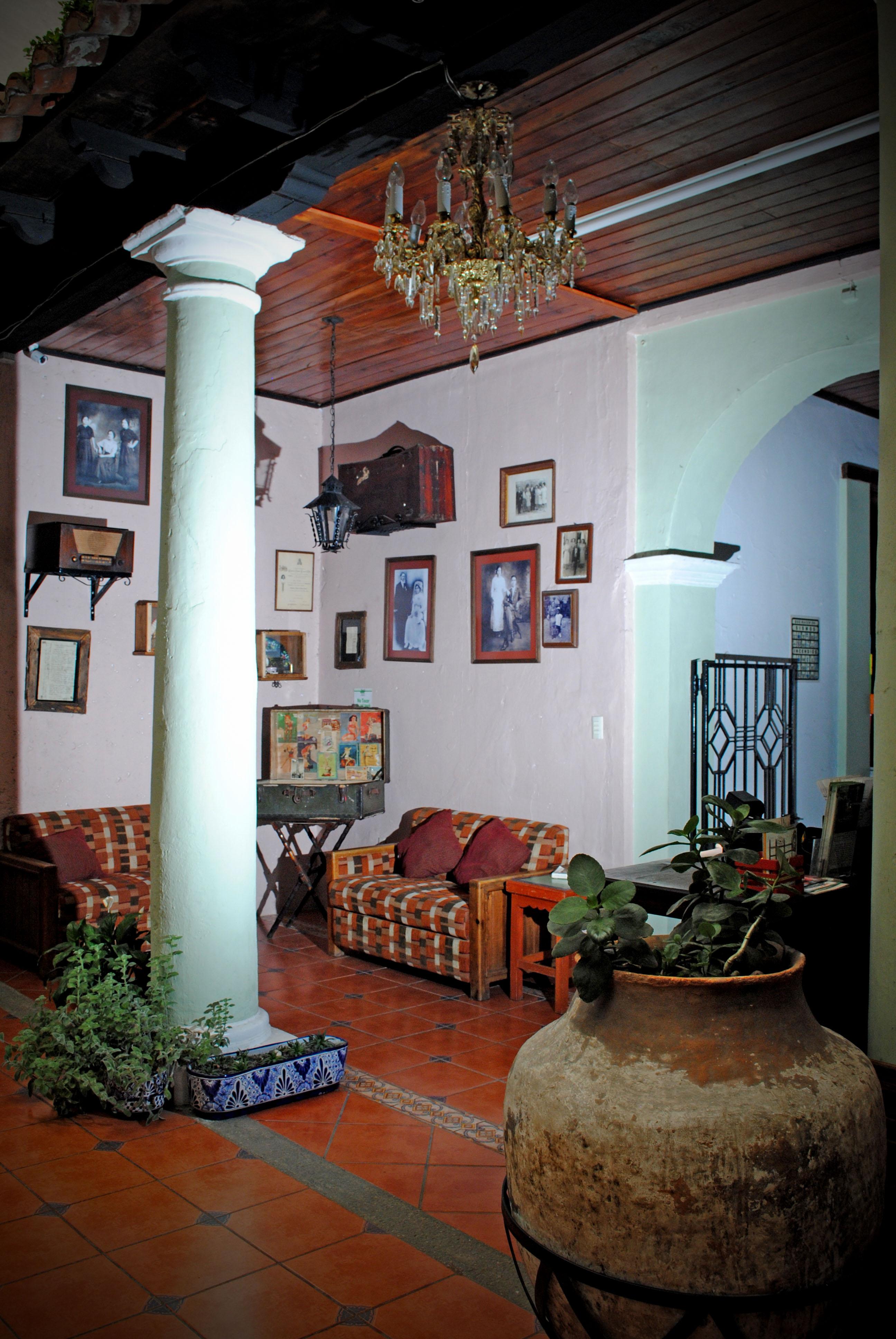 Hotel San Luis Сан-Кристобаль-де-Ла-Касас Экстерьер фото