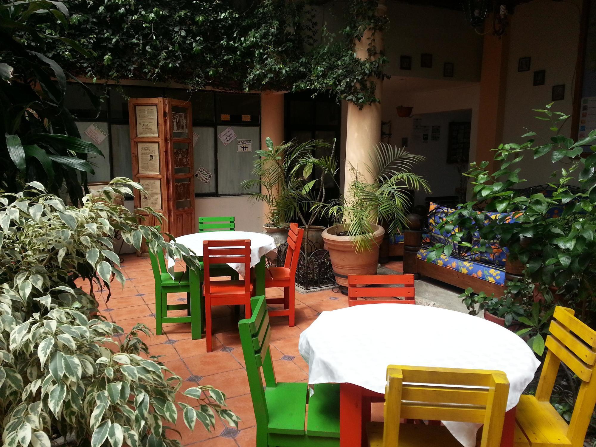 Hotel San Luis Сан-Кристобаль-де-Ла-Касас Экстерьер фото